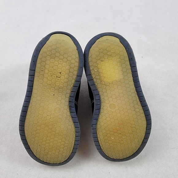 Marvel Black Panther toddler hightop shoes - Picture 7 of 8